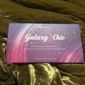 Bh cosmetics galaxy chic palette